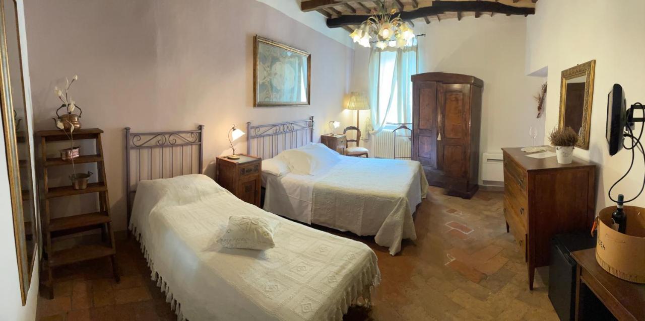 Guesthouse Da Idolina Dal 1946 Montalcino Buitenkant foto