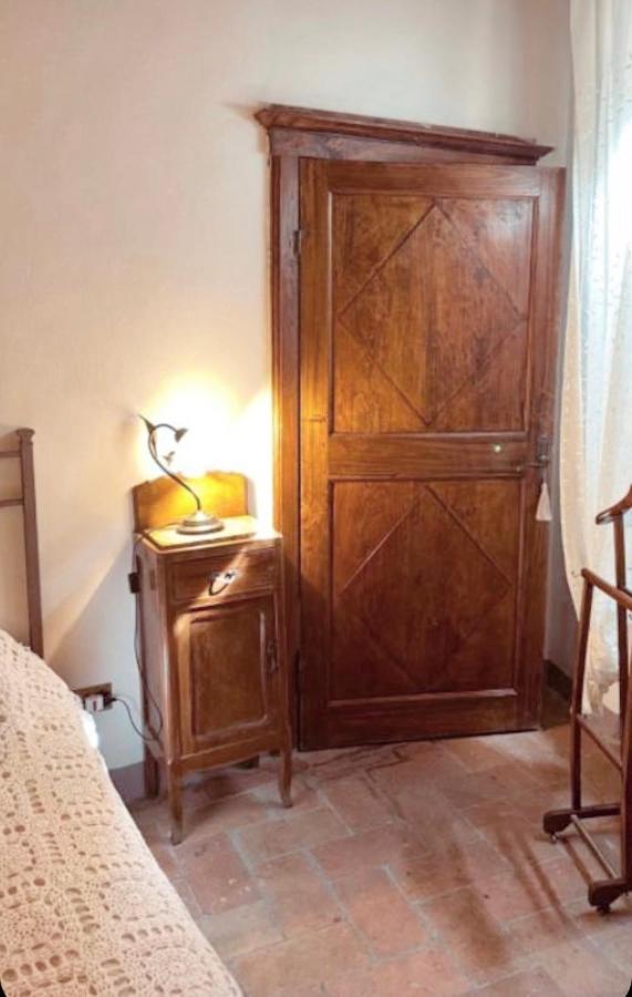 Guesthouse Da Idolina Dal 1946 Montalcino Buitenkant foto