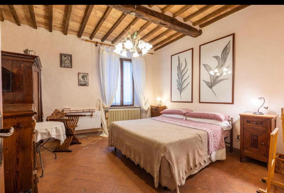 Guesthouse Da Idolina Dal 1946 Montalcino Buitenkant foto