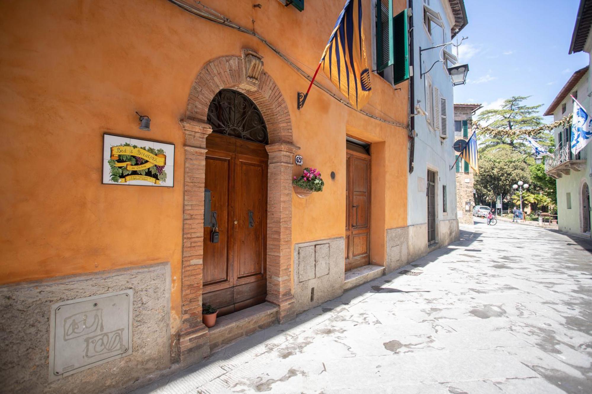 Guesthouse Da Idolina Dal 1946 Montalcino Buitenkant foto